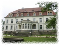 Parkseitige Ansicht des Schlosses Drehsa