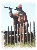 Figur eines Eremiten auf dem Aussichtspunkt des Einsiedlerstein