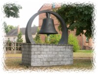 Glockendenkmal in Krauschwitz